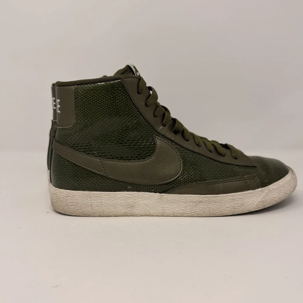 Nike Blazer Mid Leather Premium Snake Women's‎ US 8.5 Olive Green 685225-300